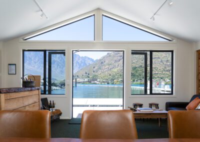 Wet Jacket Cellar Door Floating Unique Queenstown Marina Central Otago Wines Pinot Noir Chardonnay